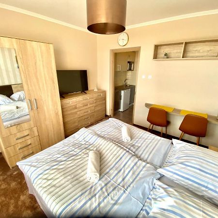 Aqua Blue Apartmanok - Siofok Dış mekan fotoğraf