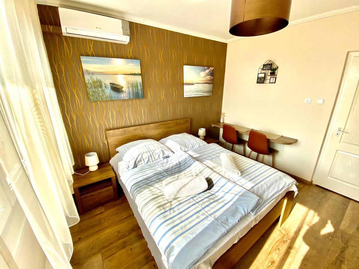Aqua Blue Apartmanok - Siofok Dış mekan fotoğraf