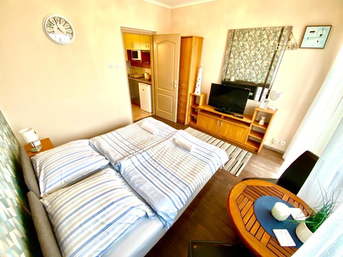 Aqua Blue Apartmanok - Siofok Dış mekan fotoğraf